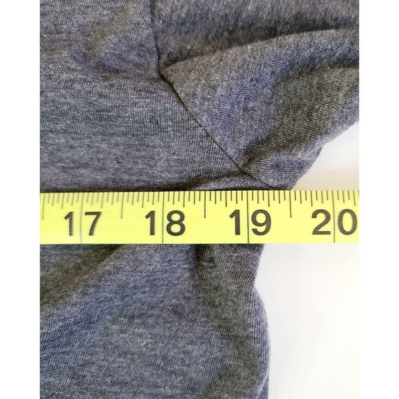 The Goonies Never Say Die Gray Graphic T-Shirt Pirate Skull Logo Men's Medium - Picture 9 of 10